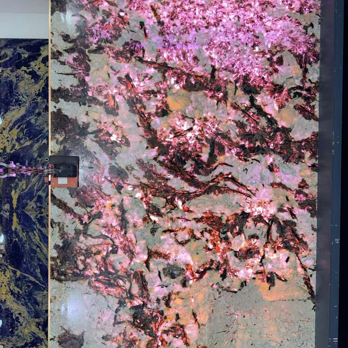 Tranh Đá Luxury Limited