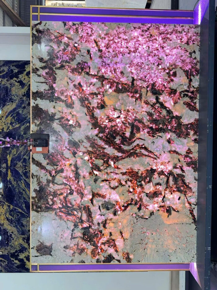 Tranh Đá Luxury Limited